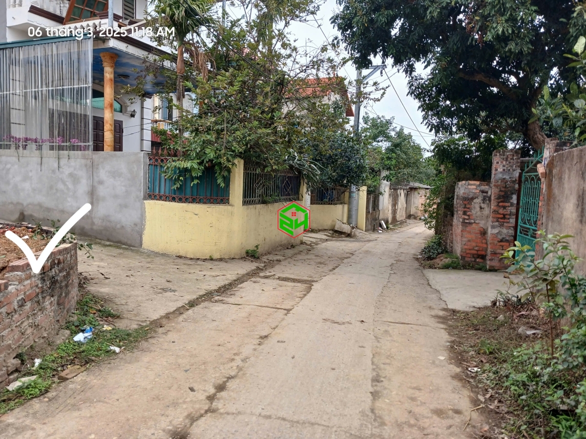 Cần Bán Lô Góc 67m2 Đất Full Thổ Cư Thôn Phú cường, Minh Phú, SS