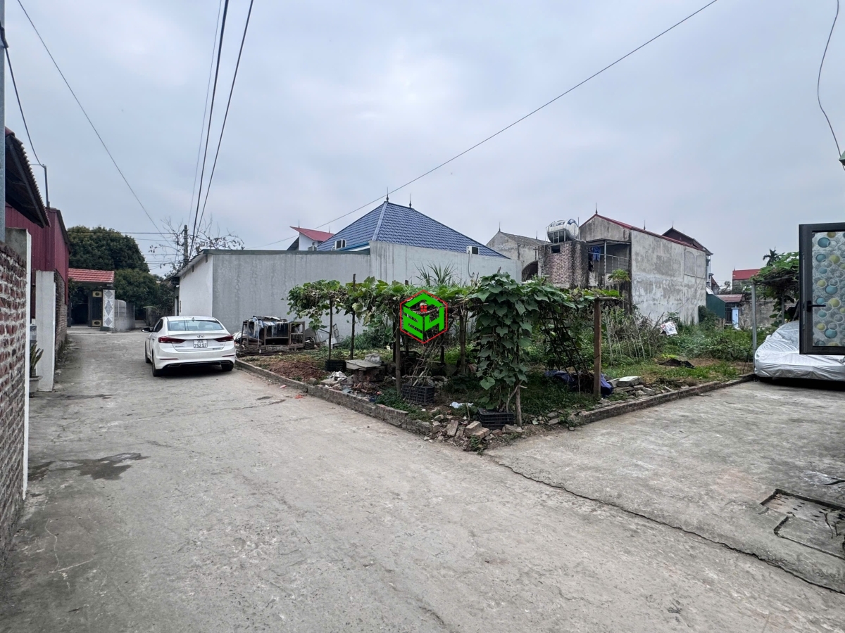 Diện tích 61m2 full thổ cư  Giá chỉ ngang đất trong ngõ