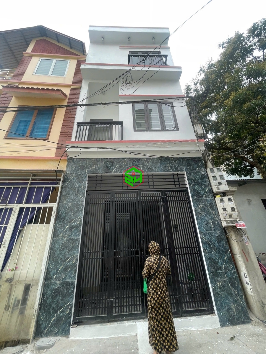 CHÍNH CHỦ GỬI BÁN 42,6M2 CĂN NHÀ 3 TẦNG XÂY KIÊN CỐ – THIẾT KẾ HIỆN ĐẠI – TỔ 6 TT. QUANG MINH MÊ LINH