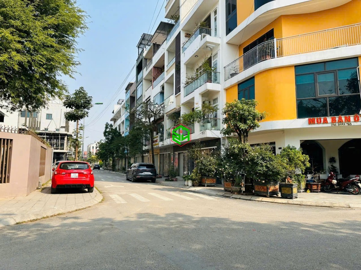 Chính chủ cần bán nhà liền kề 87,5m2 x 4 tầng hiện đang kd dòng tiền gần 60tr/tháng.